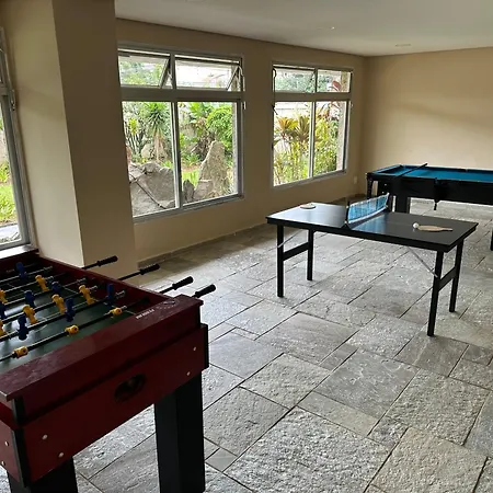Apartamento 51 proximo a praia da Enseada-3